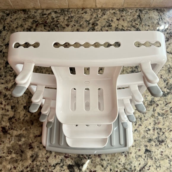 Munchkin bottle drying rack - Picture 3 of 5